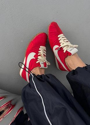 Кроссовки женские nike x jacquemus | moon shoe red