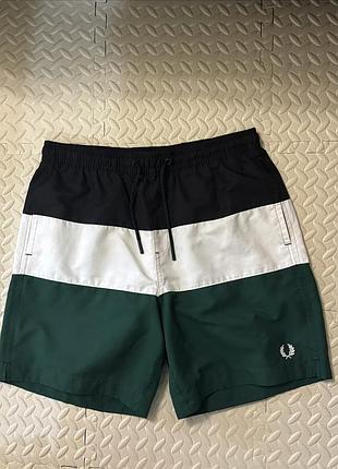 Оригінальні плавальні / пляжні шорти fred perry colour block (розмір m)