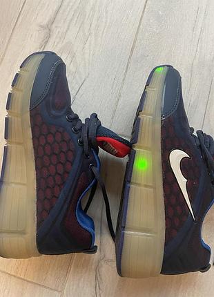Кросівки nike сині з червоним