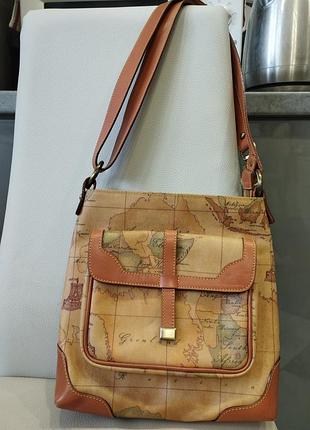 Оригінал! шкіряна сумка через плече alviero martini 1a classe geo map