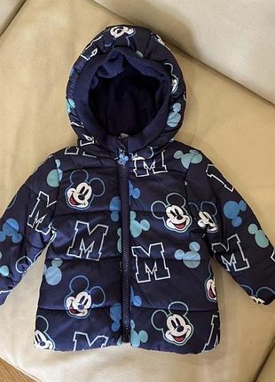 Міккі маус куртка демі на малюка 6-9 міс ріст 74 від disney baby стан як нова дов 34.5, шир 29, рукав з манжетом 26.5