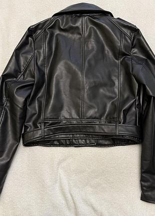 Продам куртку жіночі кожанку pull&bear 3