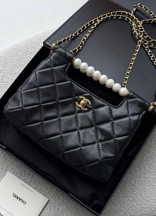 Сумка chanel size 24*18 cm чорна з бусинками