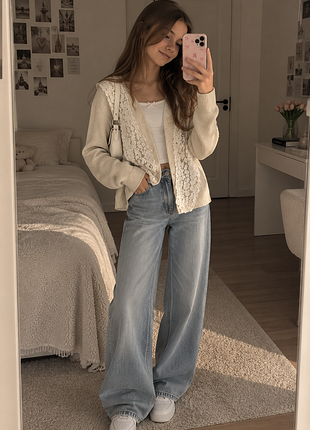 Кофта с кружевом abercrombie
