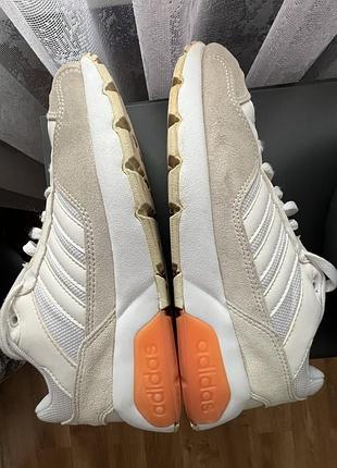 Кросівки adidas білі