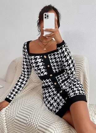 Сукня в гусячу лапку з декоративними ґудзиками shein l