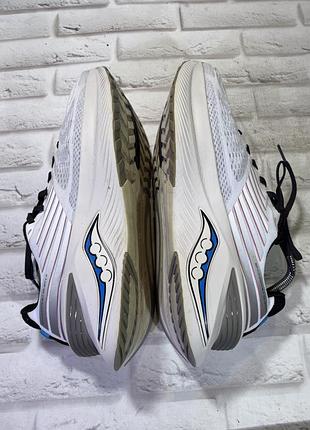 Кросівки saucony 4
