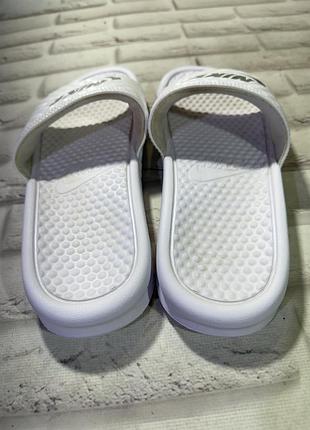 Шльопки nike 3