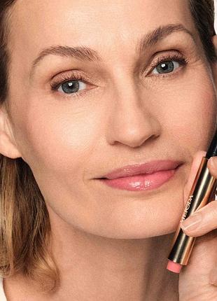 Meroda hydrating lip tint 8