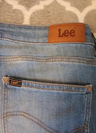 Женские голубые зауженные джинсы lee