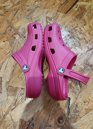Оригінальні шльопанці crocs m4 w6 5