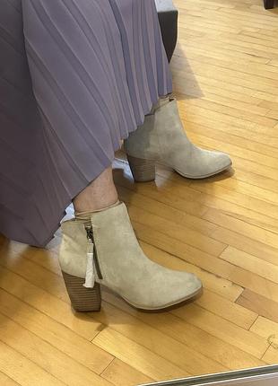 Козаки челси ботинки clarks pier one 2