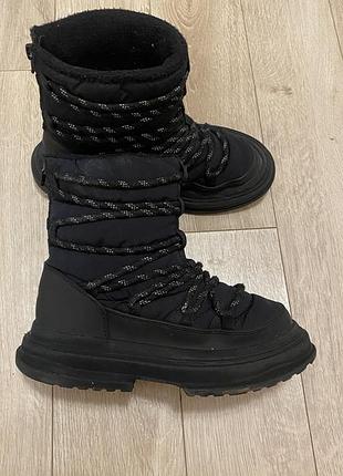 Жіночі зимові черевики zara чорні