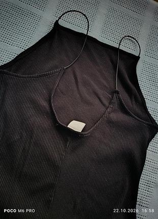 Коротка чорна сукня в рубчик hm m 2