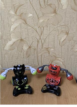 Комплект silverlit robo kombat twin з пультами дистанційного керування
