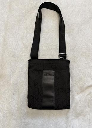 Продам чоловічу сумку месенджер кросс боді calvin klein