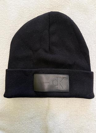 Продам чоловічу шапку calvin klein оригінал