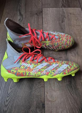 Оригінальні напівпрофесійні бутси adidas predator freak 2