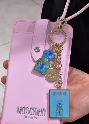 Оригінал moschino брелок 3