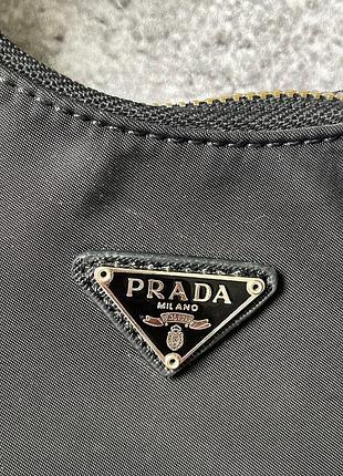 Сумка prada re-edition 2005 re-nylon 2