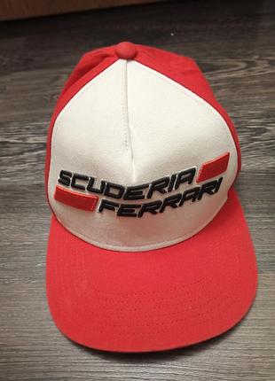 Дитяча кепка scuderia ferrari