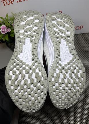 Оригинальные кроссовки nike 4