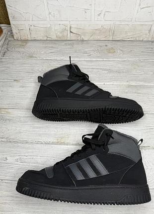 Крутые черные кроссовки adidas break start mid winterized 5