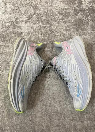 Кросівки hoka 4