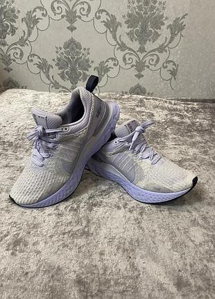 Кросівки nike