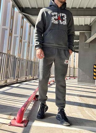 Зимний теплый мужской костюм джордан jordan 23 на флисе комплект худи и штаны качественный