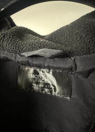 Чорна куртка the north face 3