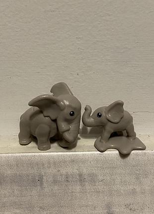 Іграшка слон kinder surprise natoons саванна