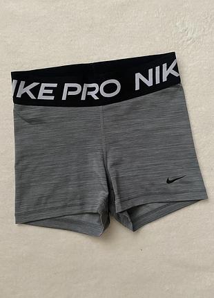 Спортивні шорти nike pro