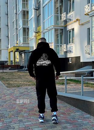 Спортивный премиум костюм худи с принтом на спине машина и штаны джоггеры петля качественный комплект черный осенний