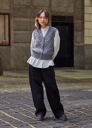 Фірмовий гарний вʼязаний жилет жилетка uniqlo ines de la fressange pointelle vest
