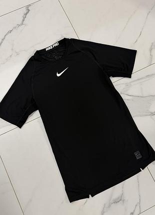 Чоловіча спортивна футболка nike pro, xl, чорна