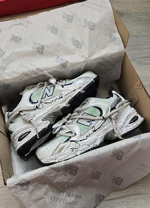 Люксові комфортні жіночі кросівки new balance 530 custom white silver трендові якісні незвичайні 41