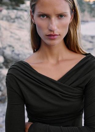 Драпірований топ із запахом zara, чорний, розмір s