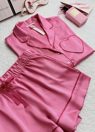 Піжама сатинова з шортами victoria’s secret оригінал