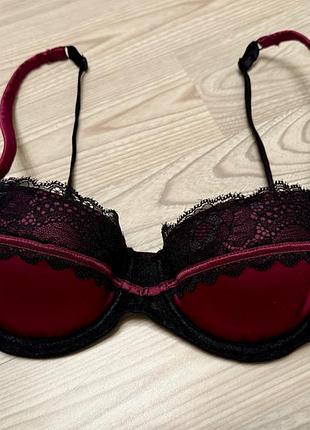 Бюстгальтер жіночий la senza з атласу і мережива р. 80-а