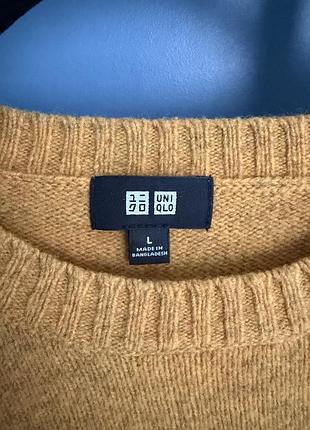 Светр чоловічий uniqlo гірчичний розмір l