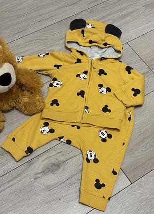 Костюм для малечі disney жовтий з принтом міккі мауса