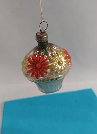 Корзинка,  ёлочная игрушка ссср