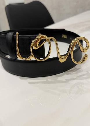 Ремінь жіночий zara чорний з пряжкою love