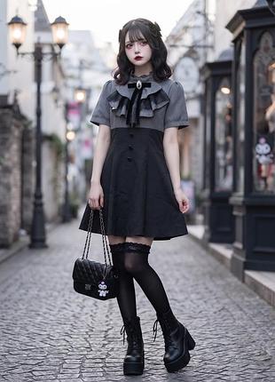 Стильна сукня в естетиці dark academia / gothic lolita