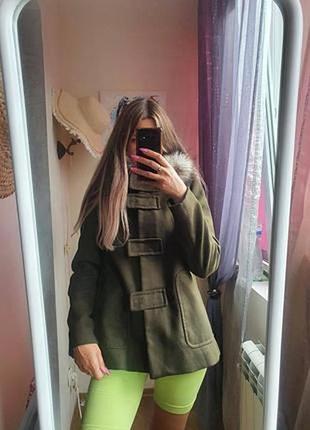Укороченное пальто цвета хаки