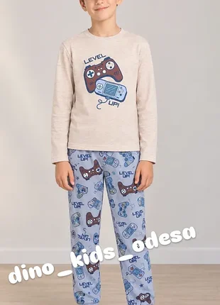 Флисовая пижама для мальчика от primark