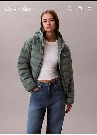 Жіноча куртка calvin klein, розмір m, оригінал