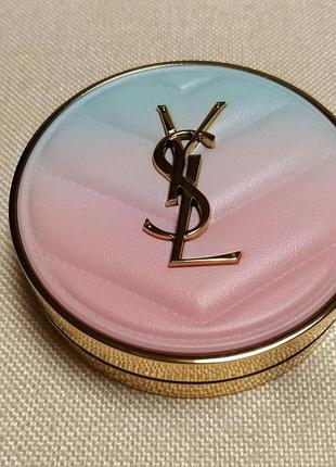 Кушон yves saint laurent