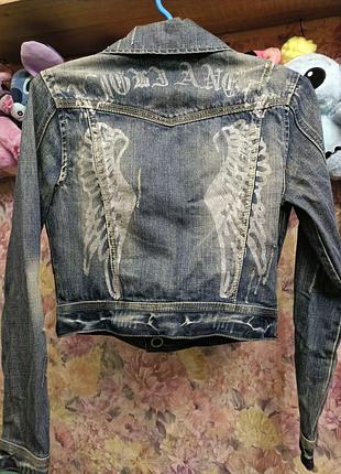 Джинсовая куртка пиджак деми под винтаж с крыльями ангела типо palm angels